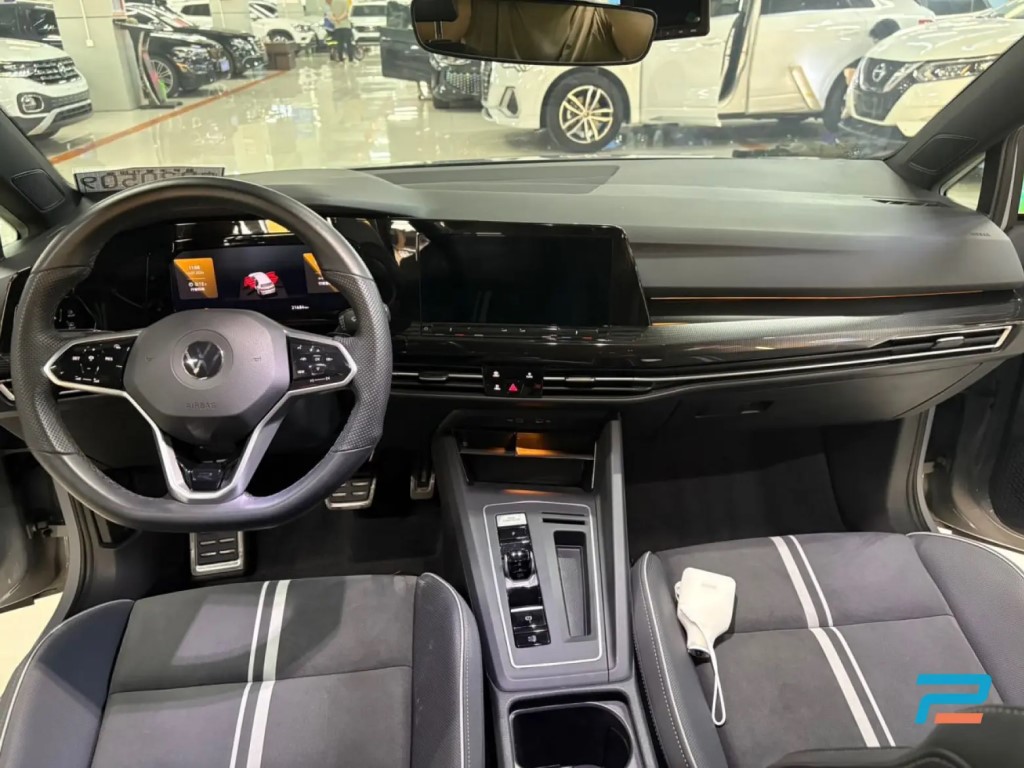 Volkswagen Golf 280TSI DSG R-Line 2021, вид 3